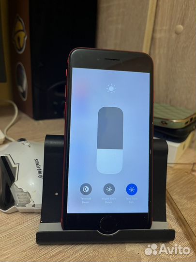 iPhone SE (2020), 64 ГБ
