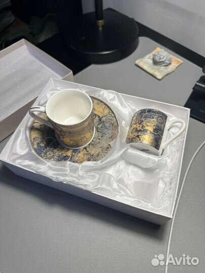 Набор кофейный фарфоровый 2 чашки и 2 блюдца