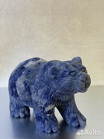 Фигурка медведь из натурального камня