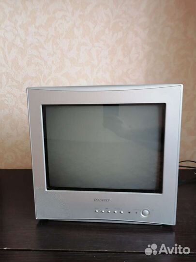 Телевизор samsung
