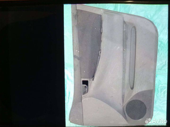 Обшивка двери Toyota fielder