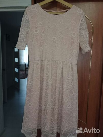 Платья и пиджак, женские. Размер 46-48