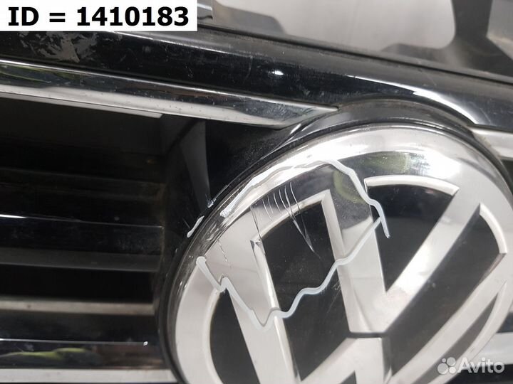 Решетка радиатора Volkswagen Tiguan