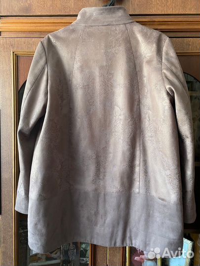 Куртка женская 54