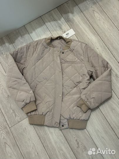 Куртка легкая 44 размер