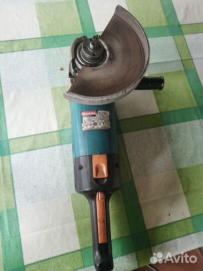 Ушм makita 9069