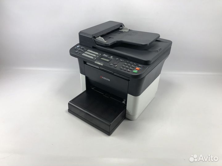 Мфу Kyocera FS-1125MFP (31 589 стр)