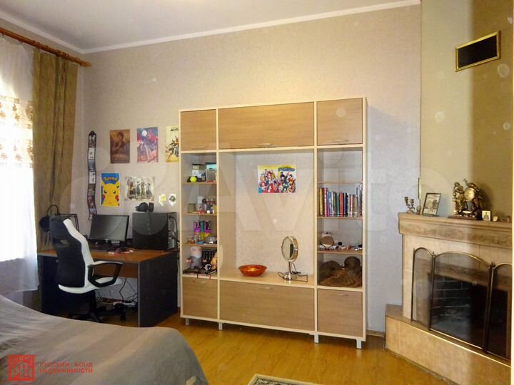 4-к. квартира, 94 м², 1/2 эт.