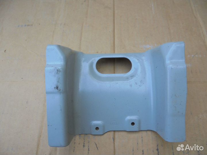 Поперечина панели пола правая KIA RIO 3