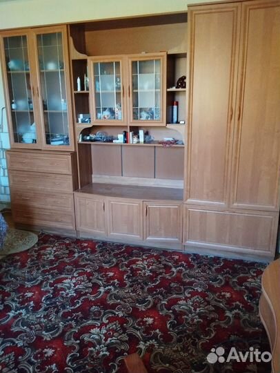 Стенка в гостиную