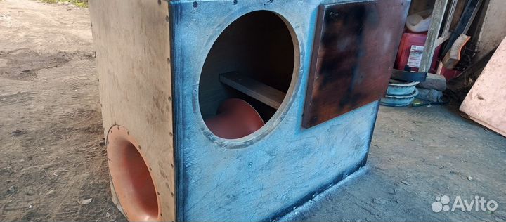 Сабвуфер edge