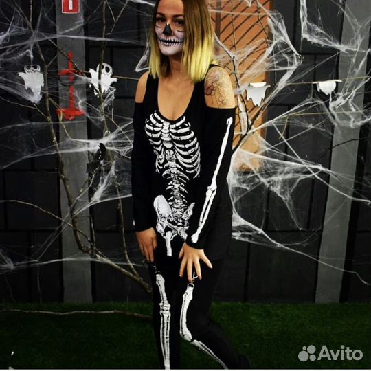 Костюм скелет на Хэллоуин