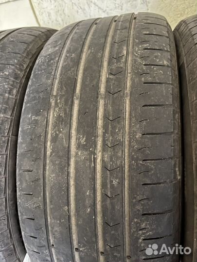 Continental ContiPremiumContact 5 215/55 R17