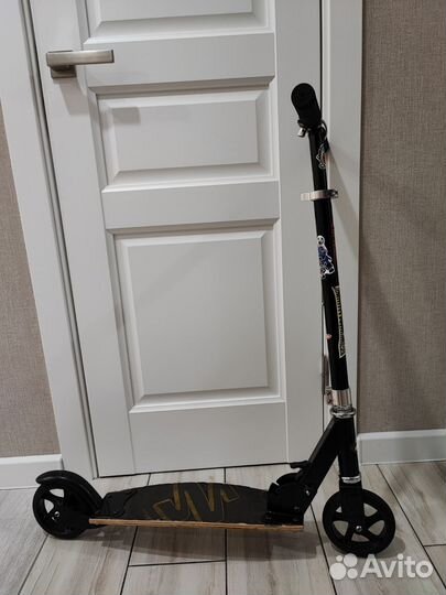 Самокат городской City Kicker