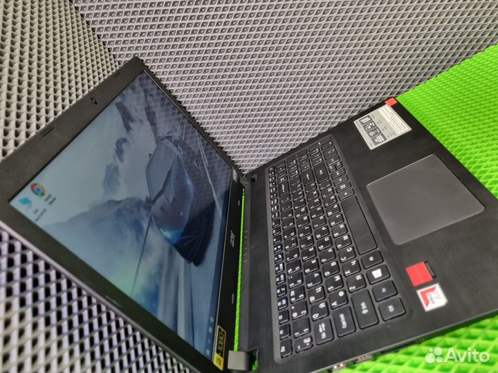 Ноутбук Acer AMD A4/4/SSD/R7 M440 2Gb