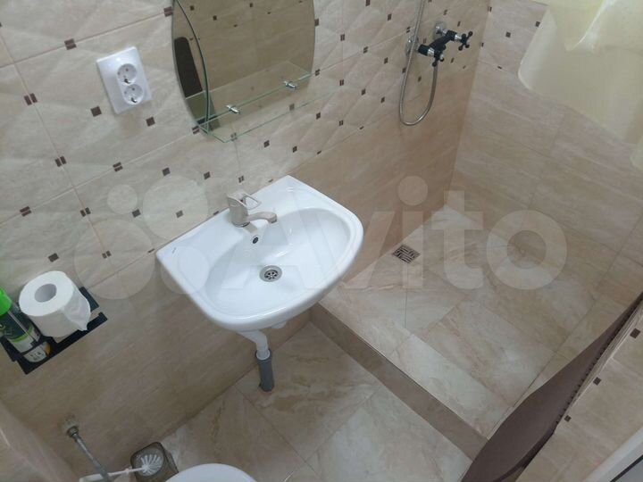 Комната 16 м² в 1-к., 1/2 эт.