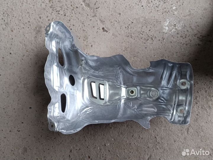 Защита выпускного коллектора renault logan 2