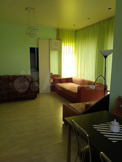 1-к. квартира, 42 м², 1/3 эт.