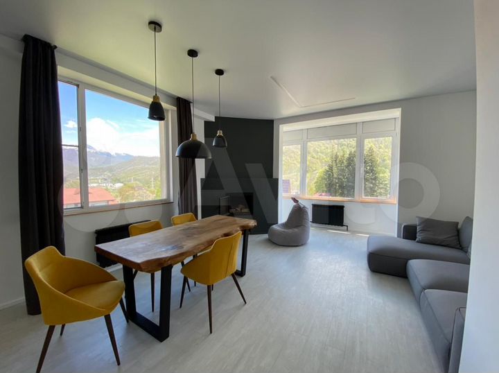 3-к. квартира, 130 м², 3/5 эт.