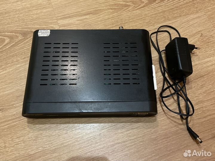 Ресивер триколор GS 8306