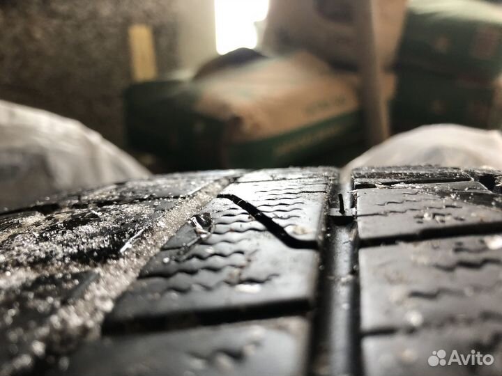 Zetro Ice Edge 3 175/65 R15 84T