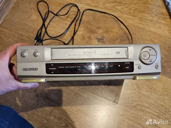 Видеомагнитофон samsung