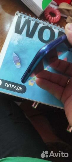 Продам телефон