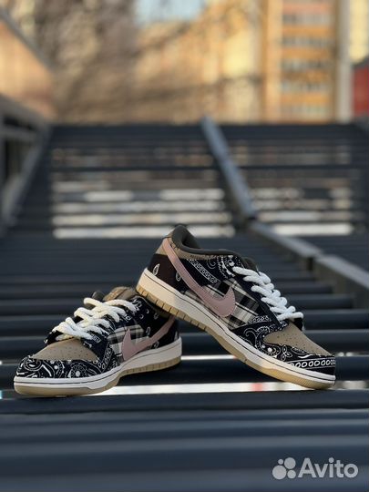 Кроссовки Nike Dunk кактусы