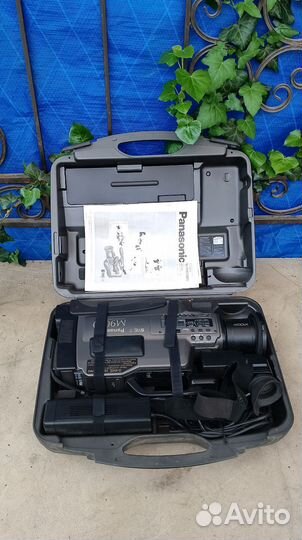 Японская видеокамера