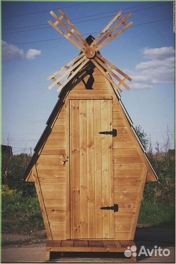 Уличный туалет с декором омф 781