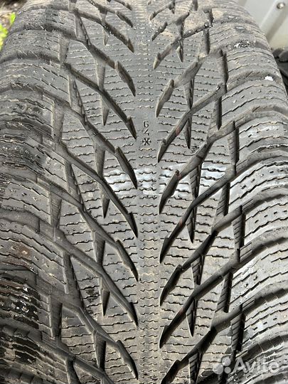 Nokian Tyres Hakkapeliitta R3 SUV 285/45 R21 109T