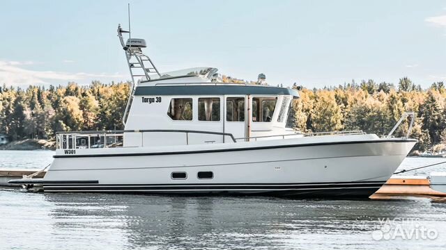 Моторная яхта Targa 30.1 FLY