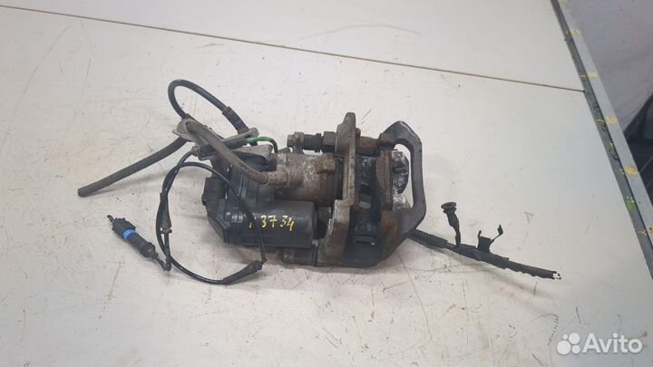 Суппорт BMW 4 G22, G23, G26 2020, 2022