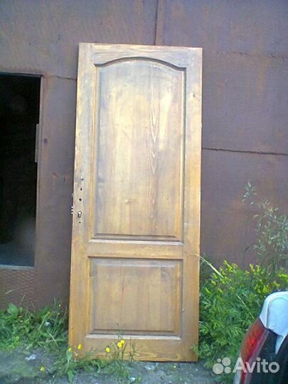 Дверь натуральное дерево