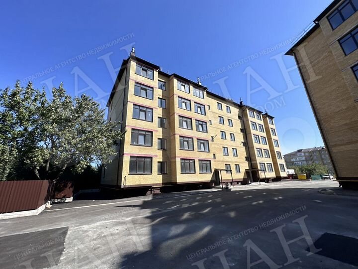 2-к. квартира, 63,9 м², 2/5 эт.