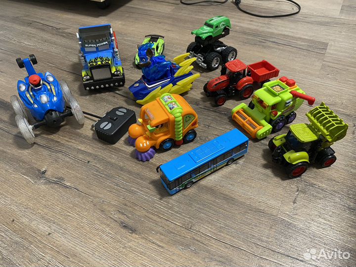 Игрушки для мальчика пакетом