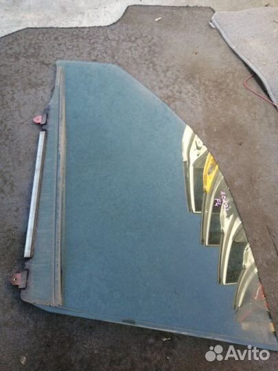 Стекло переднее левое Toyota Rav4 ACA21