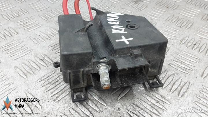 Клемма аккумулятора плюс Mercedes-Benz M-Класс