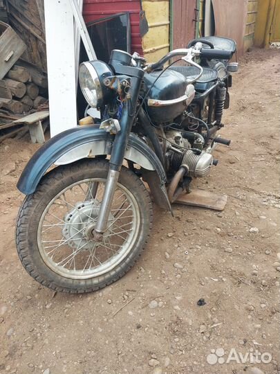 Мотоцикл Урал