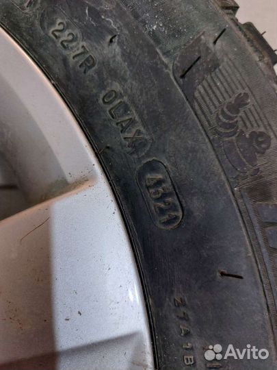 Michelin X-Ice North Xin4 205/60 R16 96T