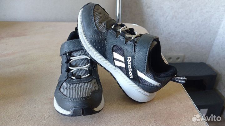Кроссовки детские Reebok