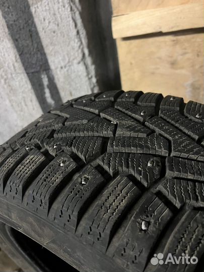 Pirelli Ice Zero 225/50 R17 98T