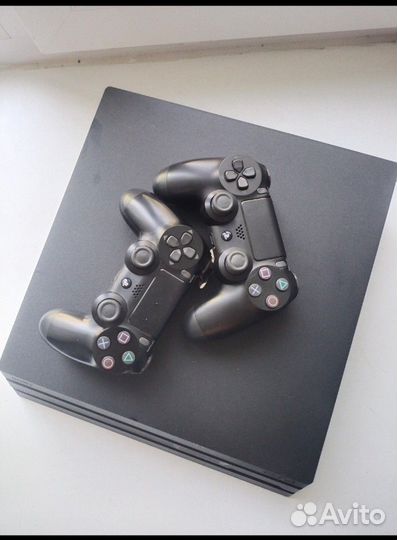 Ps4 pro прошитая 11.00 +2 геймпада