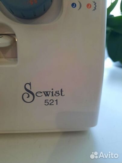 Швейная машинка janome