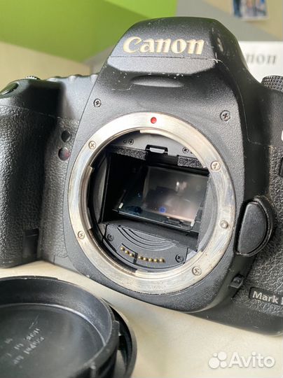 Зеркальный фотоаппарат canon 5d 2 ii