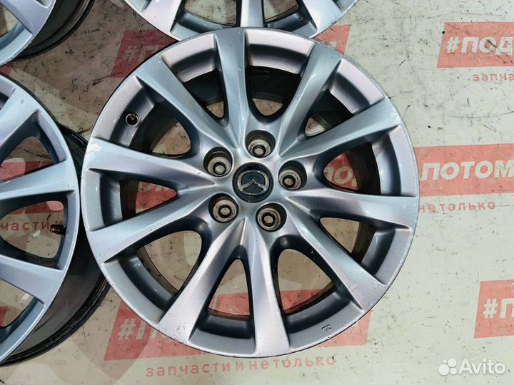 Комплект литых дисков R17x7.5 5x114.3