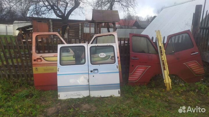 Двери задние chevrolet chevy van g20