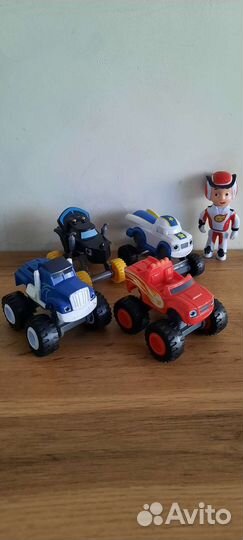 Разные игрушки-герои