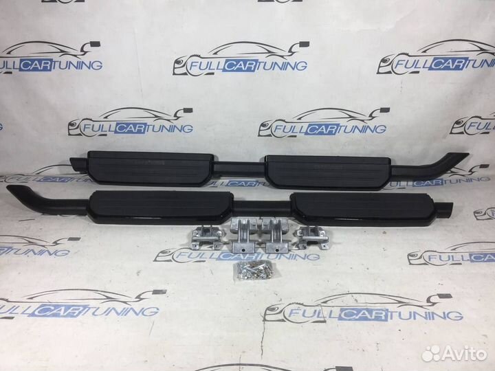 Land Rover Defender Пороги подножки штатные 2019