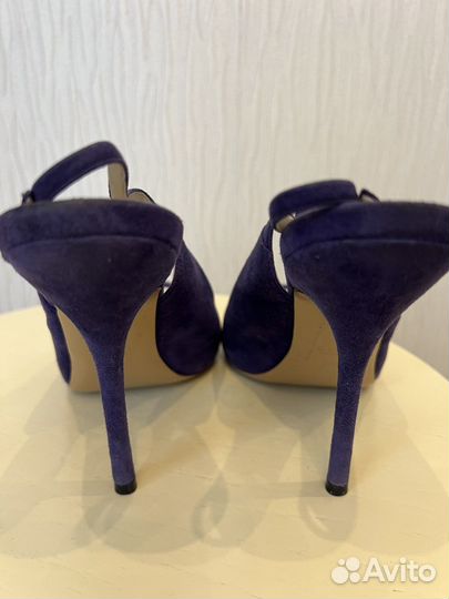 Босоножки gucci 39,5 размнр